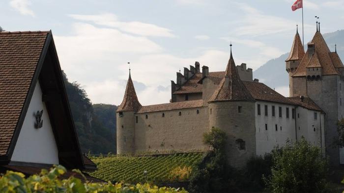 Cave du Clos Aimond Sàrl, Avenue Veillon in Aigle