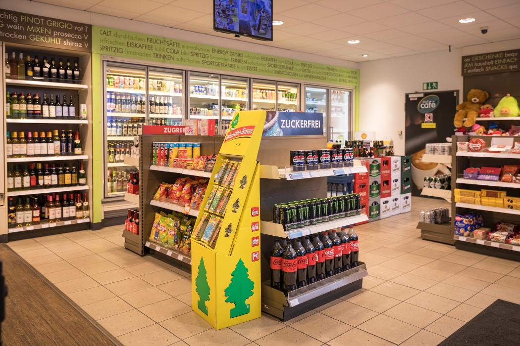 Shell Recharge Charging Station, Bergstraße in Berlin