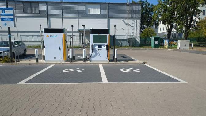 Shell Recharge Charging Station, Lehnitzstraße in Oranienburg