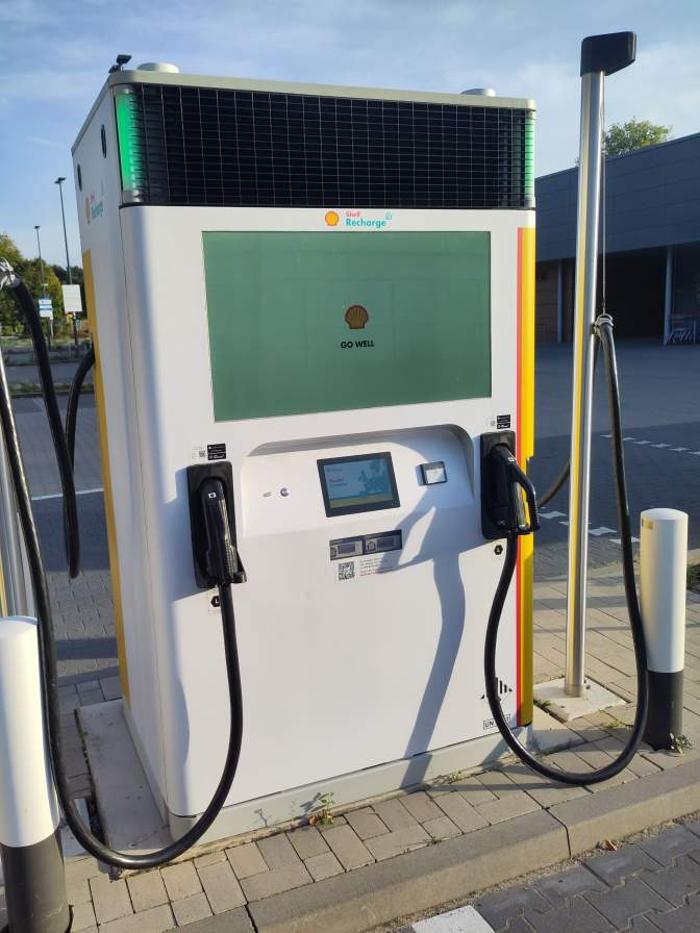 Shell Recharge Charging Station, Lehnitzstraße in Oranienburg