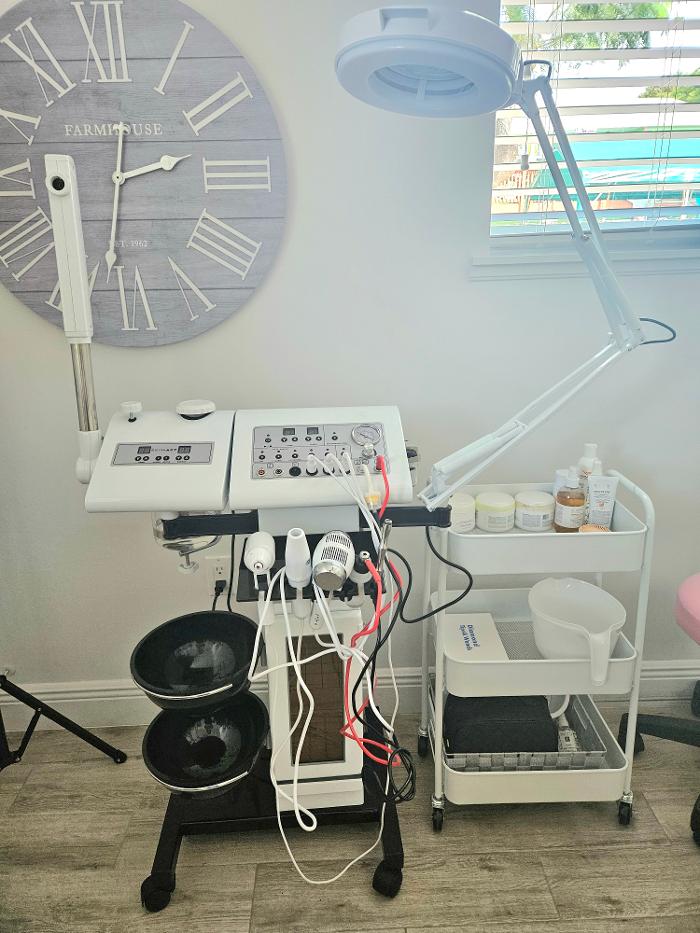 Velvet Esthetics - Key Largo, FL
