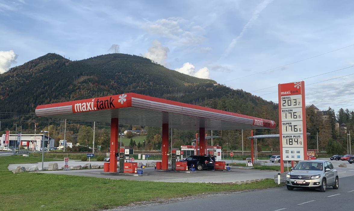 maxi.tank, Bäckermühlweg in Linz