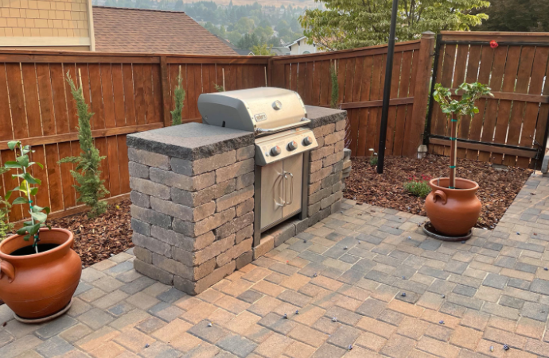 Element Landscape Maintenance - Central Point, OR