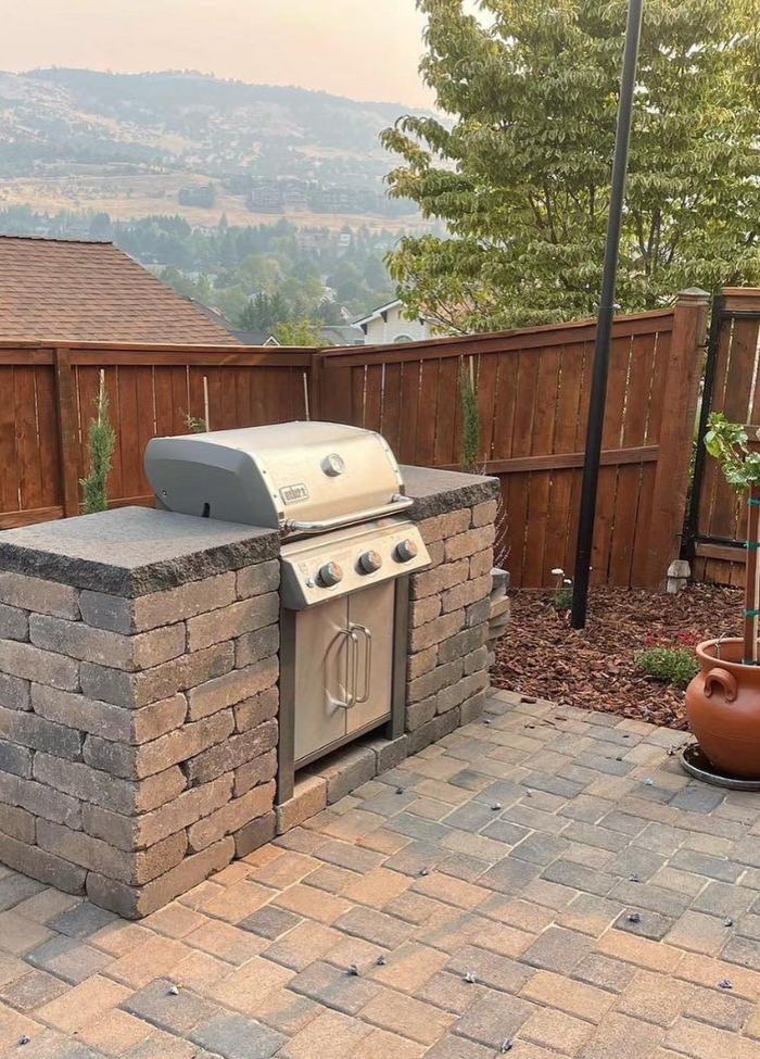 Element Landscape Maintenance - Central Point, OR