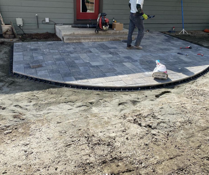 Element Landscape Maintenance - Central Point, OR