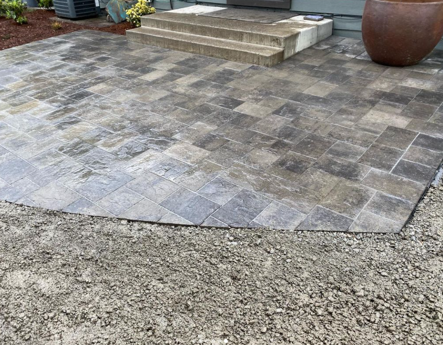 Element Landscape Maintenance - Central Point, OR