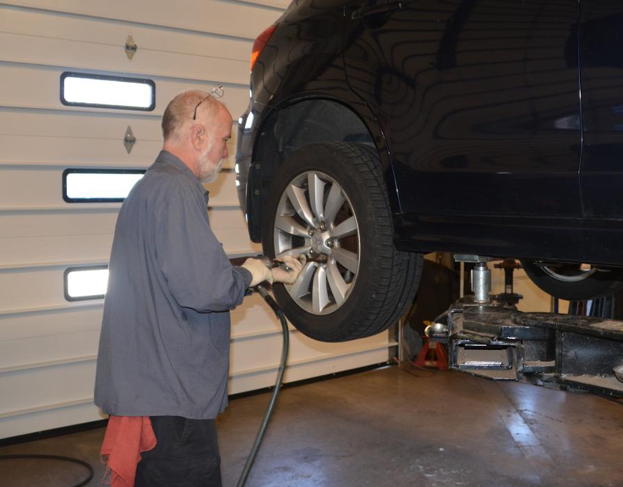 Paul Campanella's Auto & Tire Center Kennett Square - Kennett Square, PA