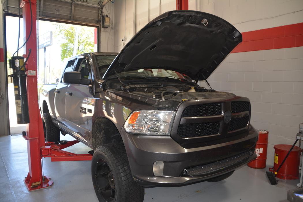 Paul Campanella's Auto & Tire Center Swarthmore - Swarthmore, PA