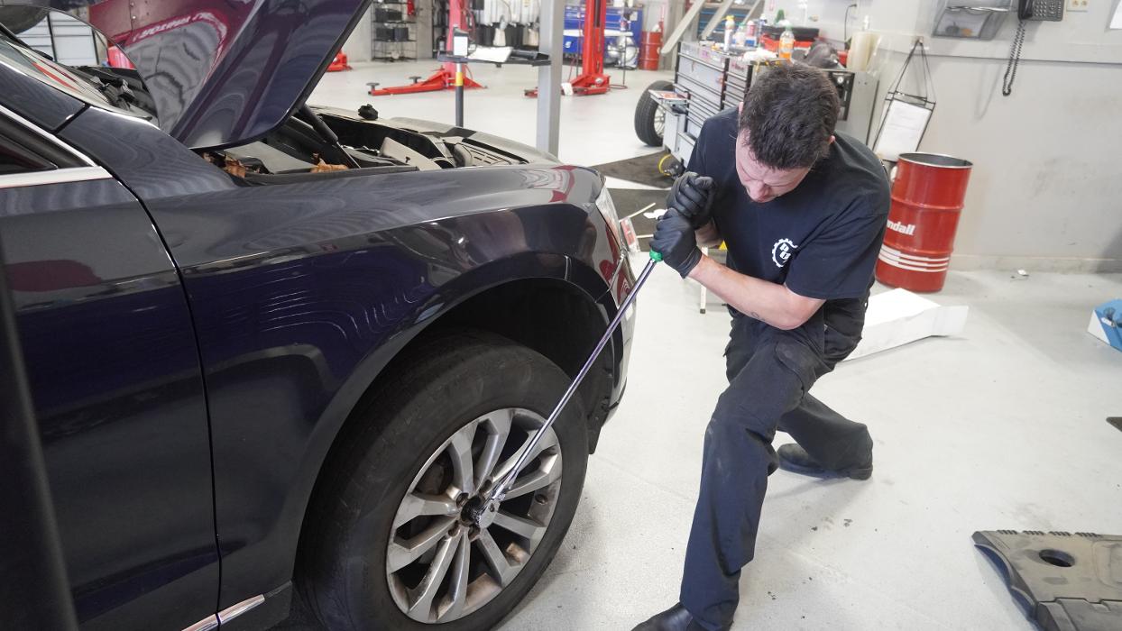 Paul Campanella's Auto & Tire Center Swarthmore - Swarthmore, PA