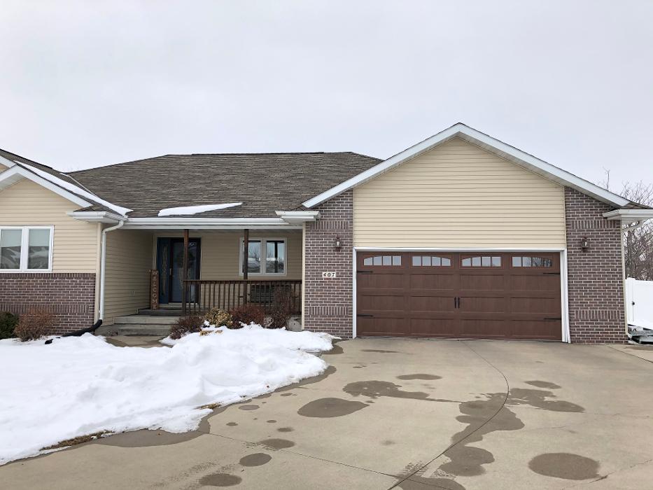LCC Garage Door Specialists - Sergeant Bluff, IA