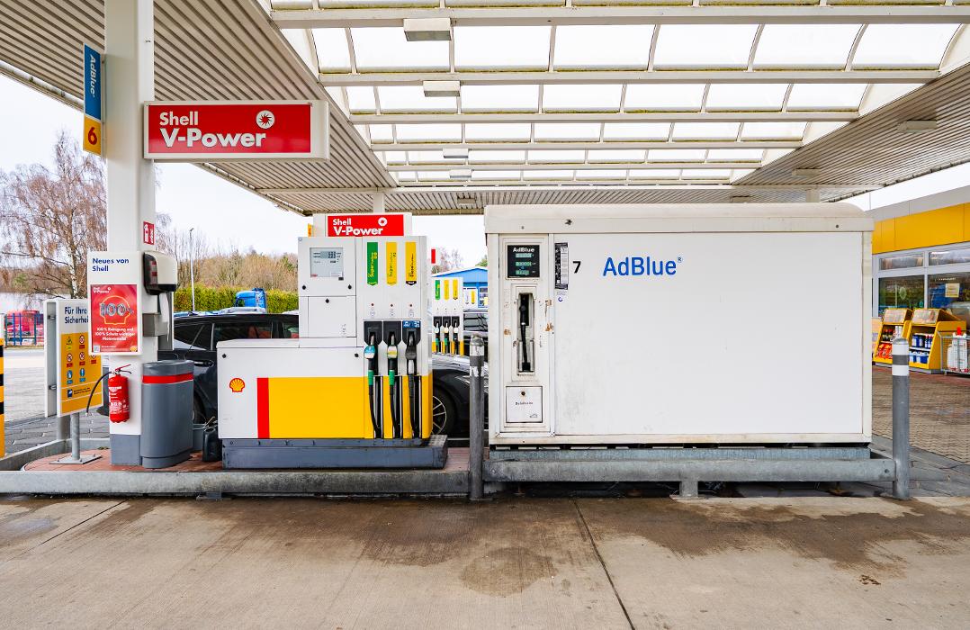 Shell Recharge Charging Station, Trinkbornstraße in Dörth