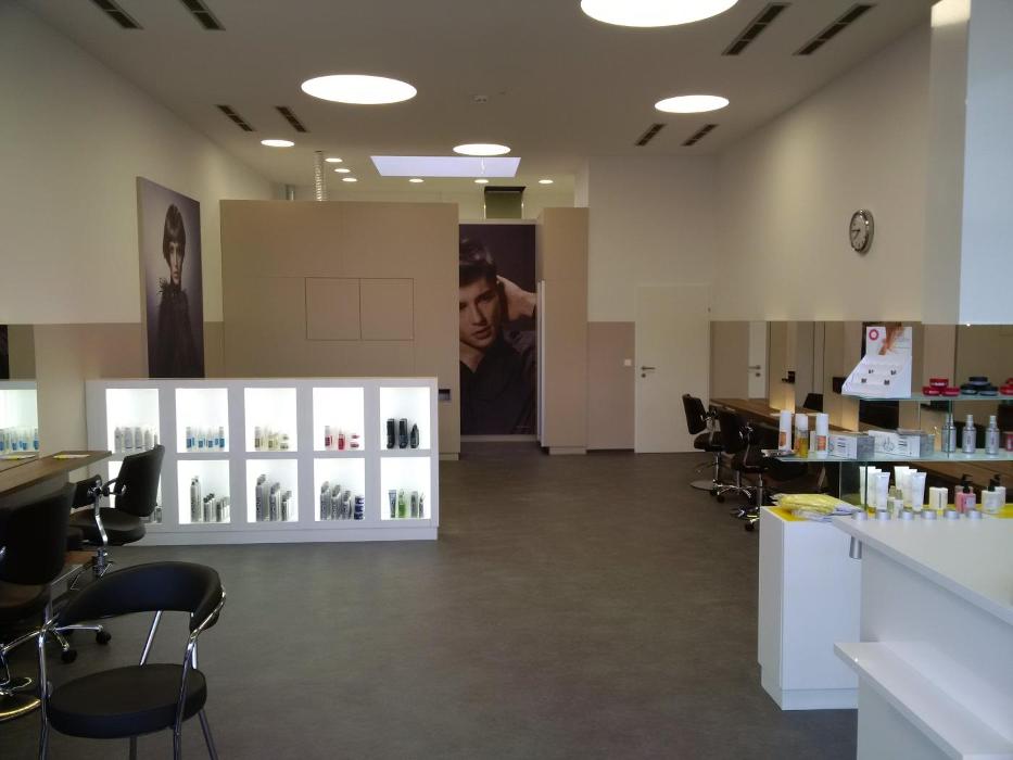 KLIPP Frisör - Ihr Friseur Wien, Prager Straße in Wien