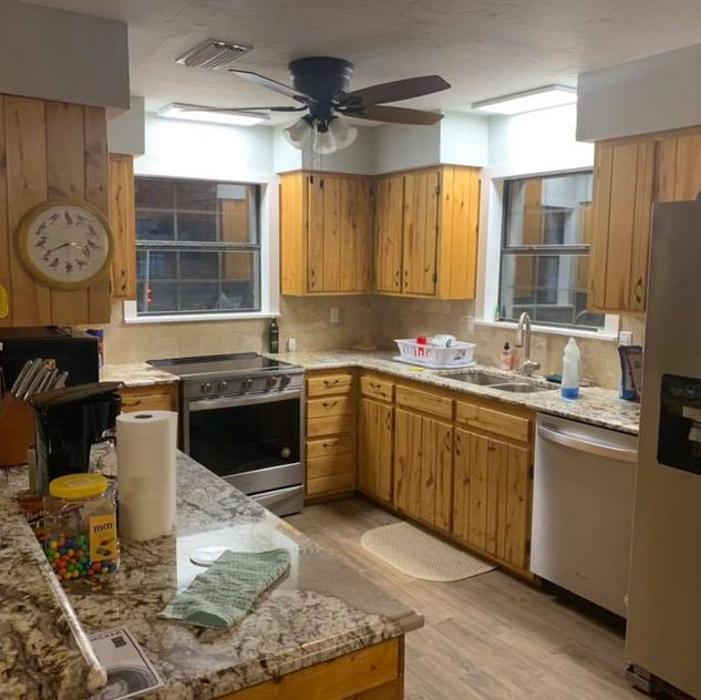 Richard Laubach Tile and Remodeling - Flatonia, TX