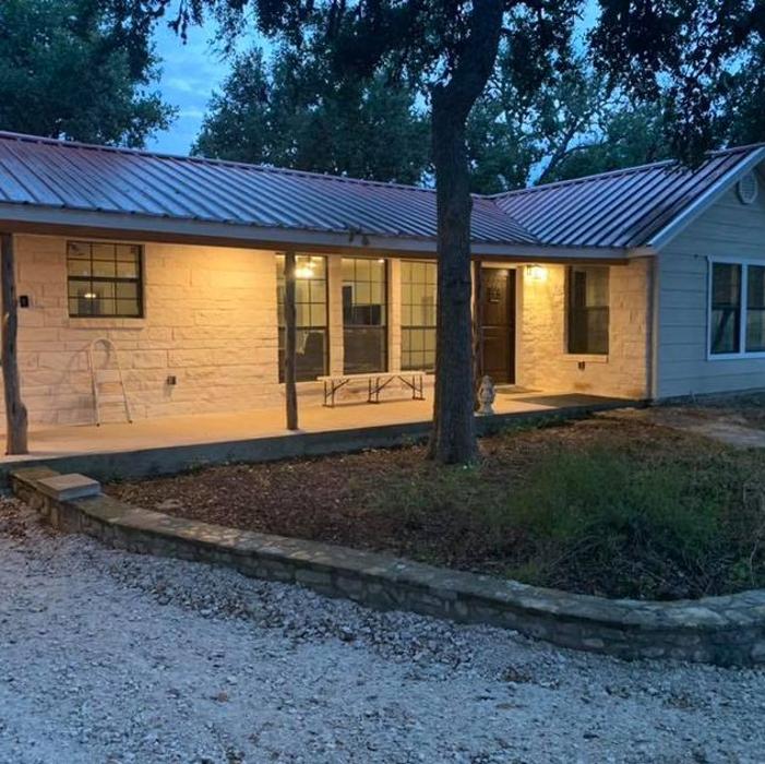 Richard Laubach Tile and Remodeling - Flatonia, TX