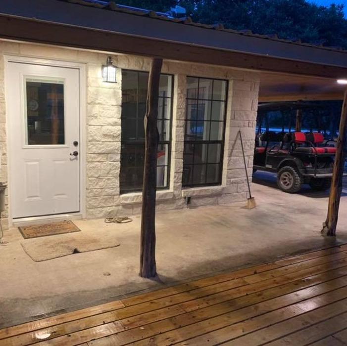 Richard Laubach Tile and Remodeling - Flatonia, TX