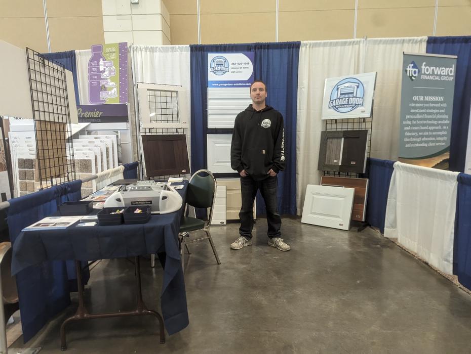 Garage Door Solutions LLC - Allenton, WI