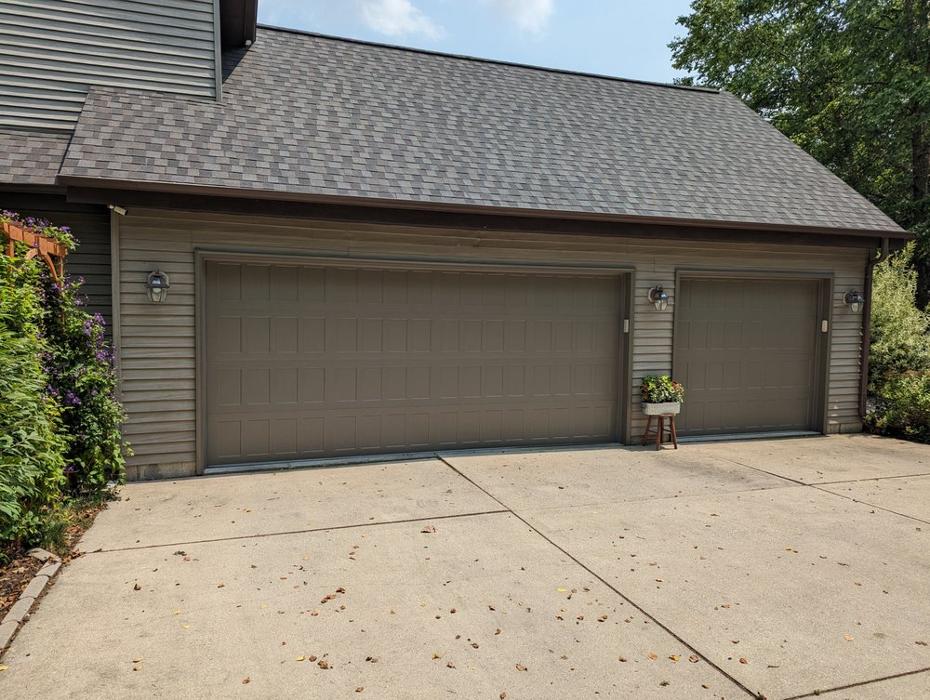 Garage Door Solutions LLC - Allenton, WI