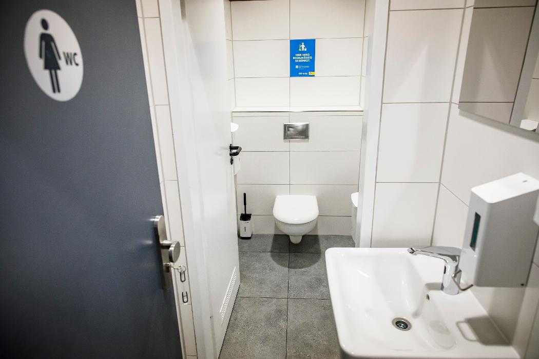 Shell Recharge Charging Station, Steilshooper Allee in Hamburg