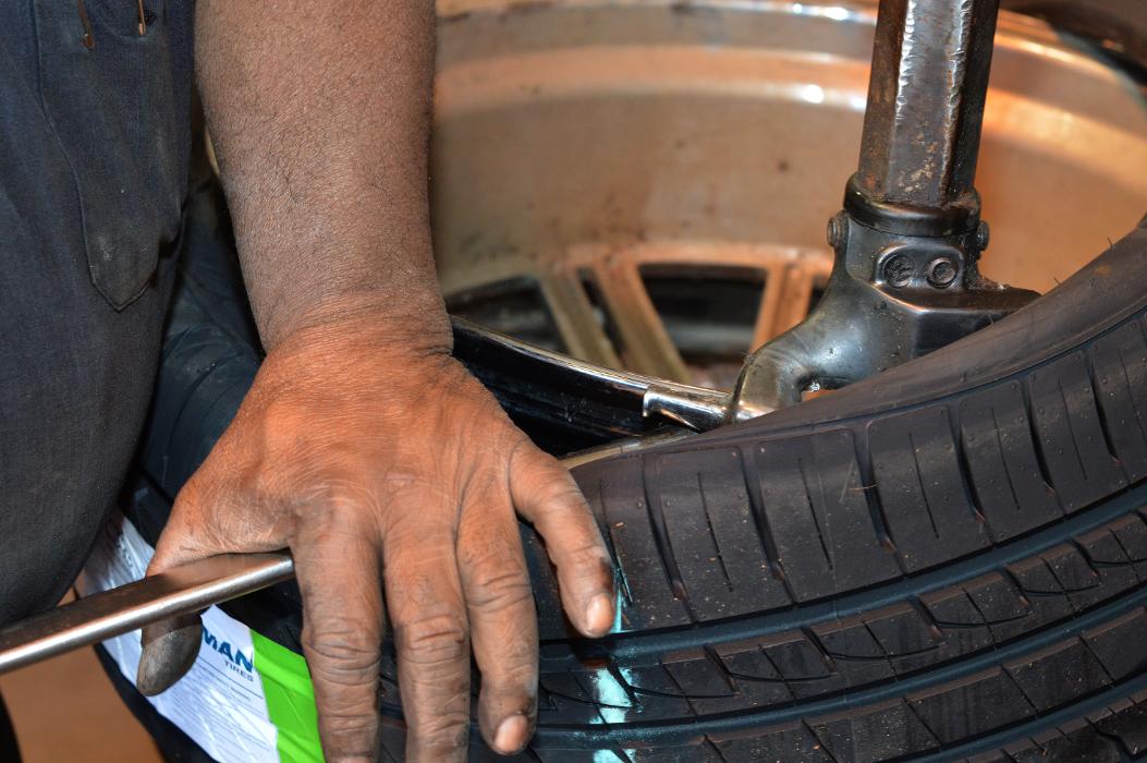 Fausak Tires & Service Image