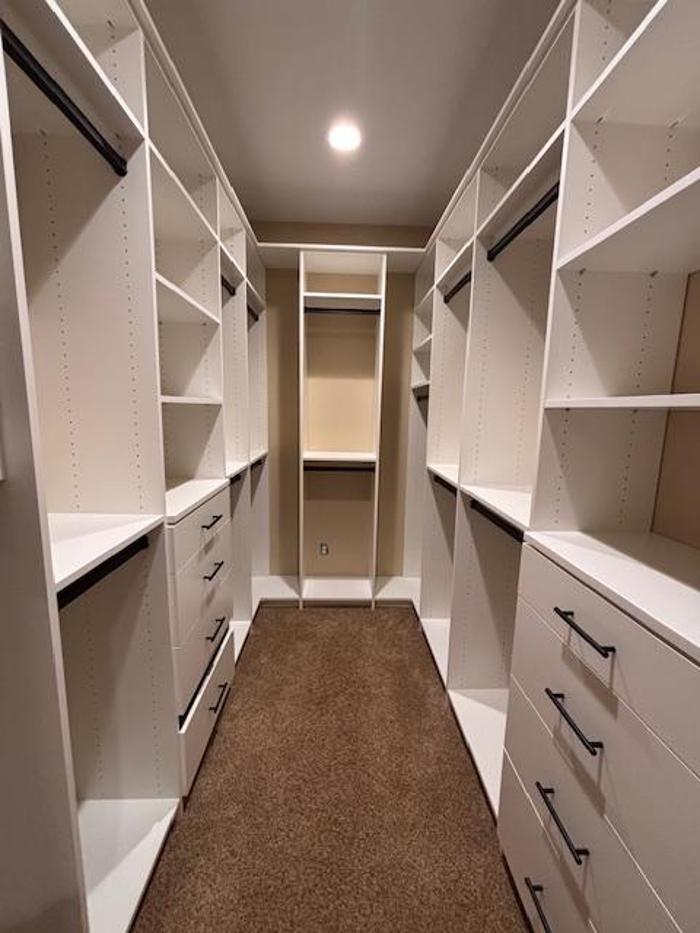 The Eccentric Closet Image