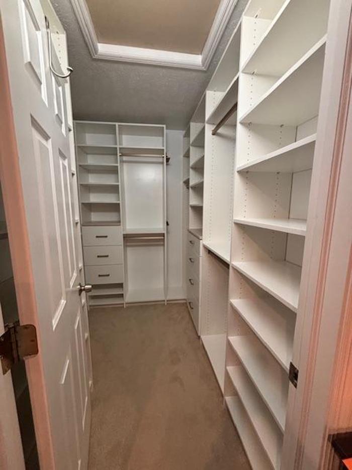 The Eccentric Closet Image