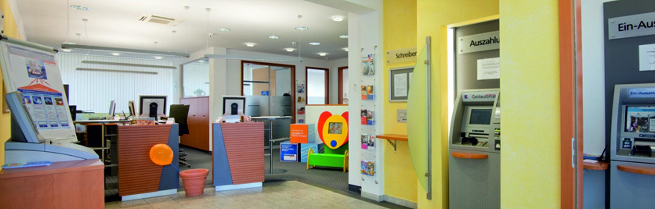 Geldautomat - Volksbank Raiffeisenbank Bayern Mitte eG, Asamstraße in Ingolstadt