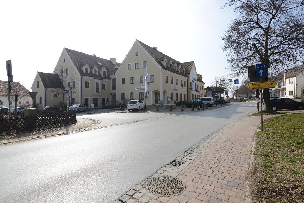 Geldautomat - Volksbank Raiffeisenbank Bayern Mitte eG, Hauptstraße in Schweitenkirchen