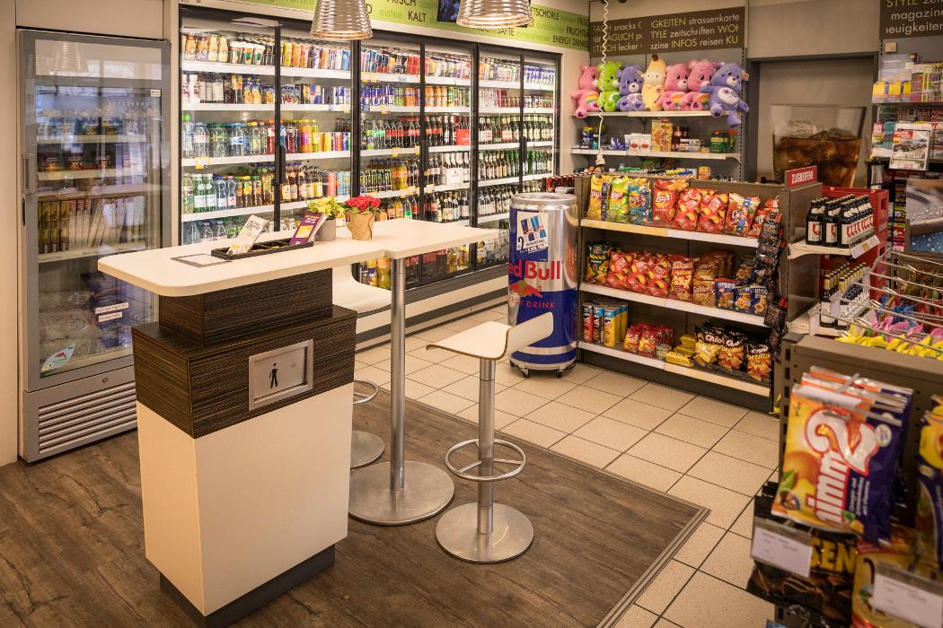 Shell Recharge Charging Station, Bundesallee in Berlin