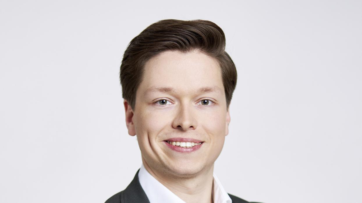 Mecklenburgische Versicherung Charly Quantius, Friesenwall in Köln