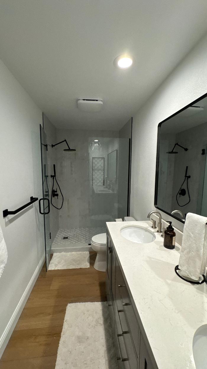 Blue Collar Family Construction Image