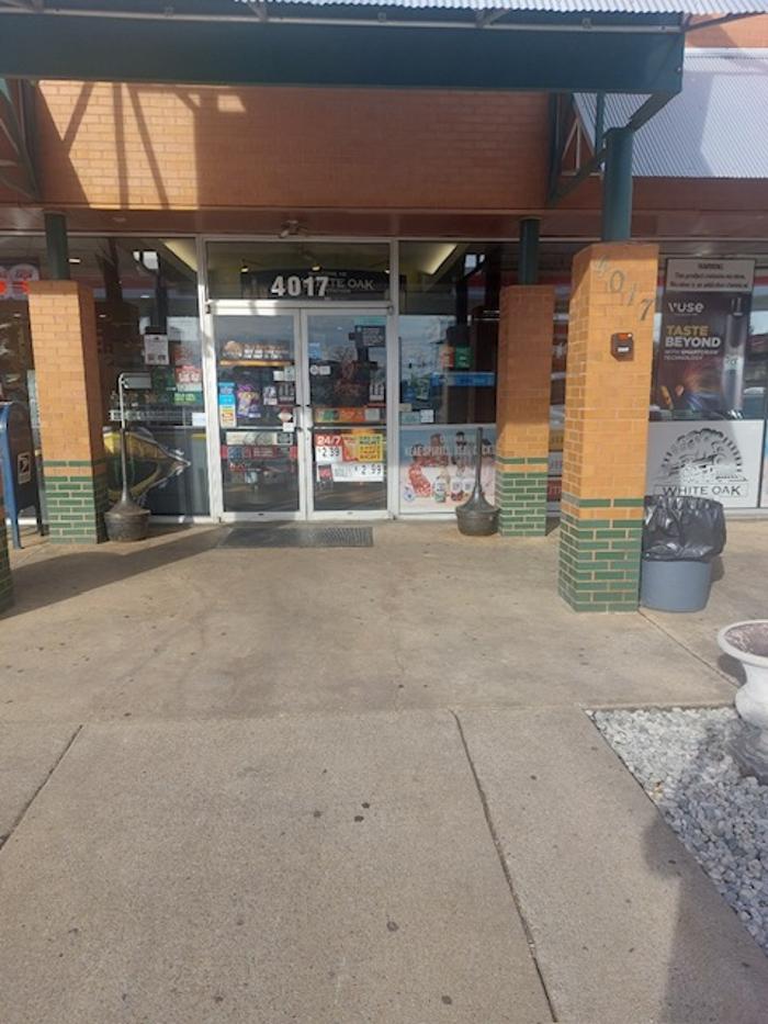 Coin Connection Bitcoin ATM - Branson, MO