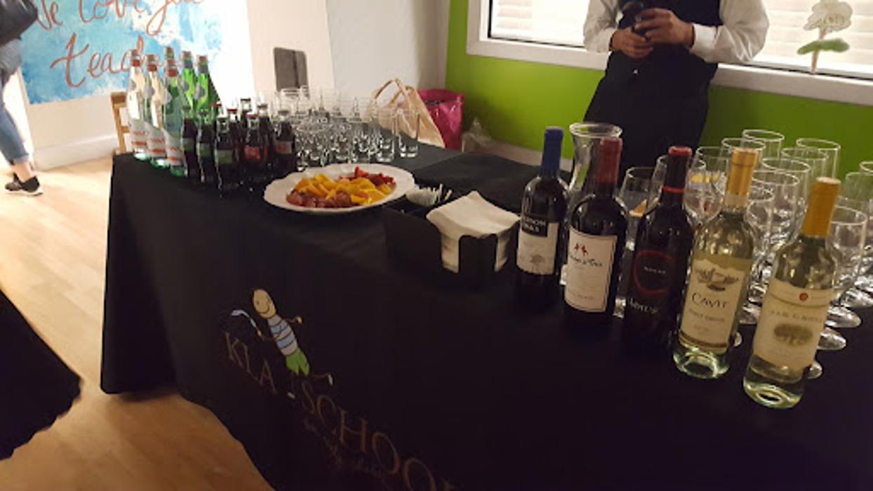 Miami Bartender Babe - Aventura, FL