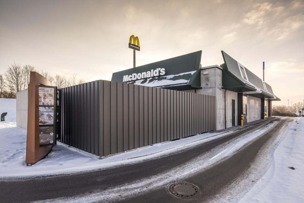 McDonald's, An der Autobahn in Neudrossenfeld