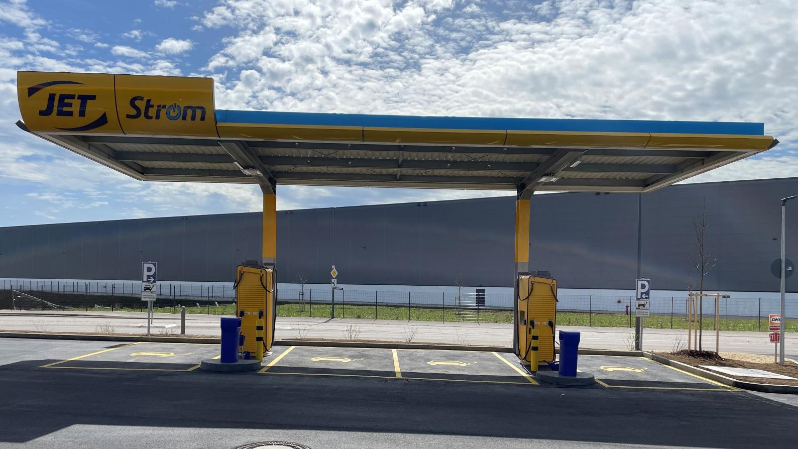 JET Ladestation, Frostelstraße in Giengen an der Brenz