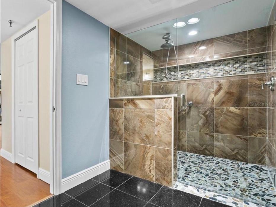 Premiere Builders & Remodeling - Sarasota, FL