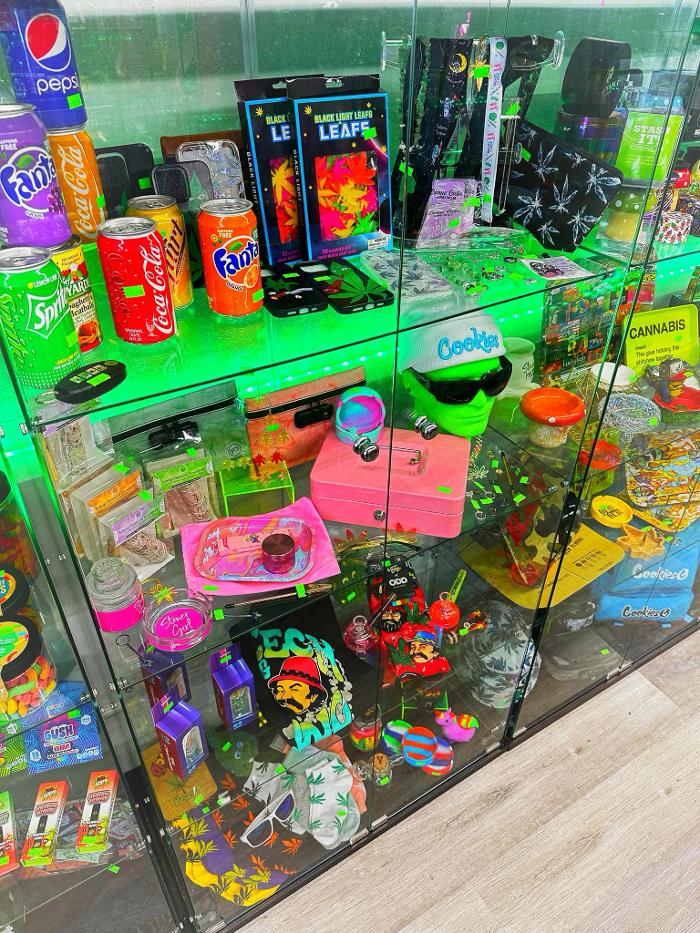 Remedy Center Dispensary & Smoke Shop - Evansville, IN