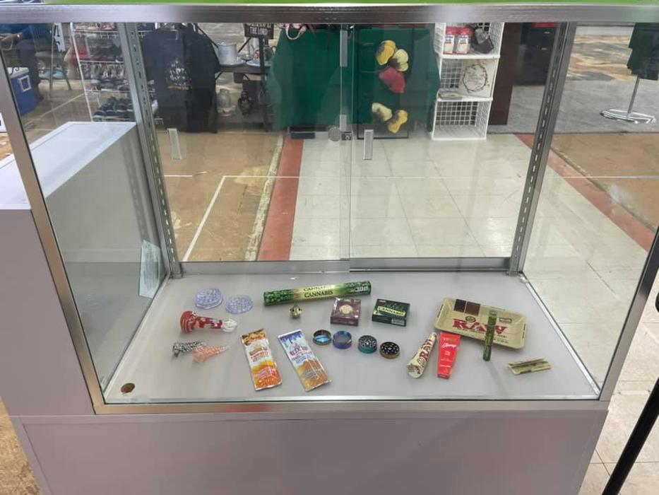 Remedy Center Dispensary & Smoke Shop - Evansville, IN