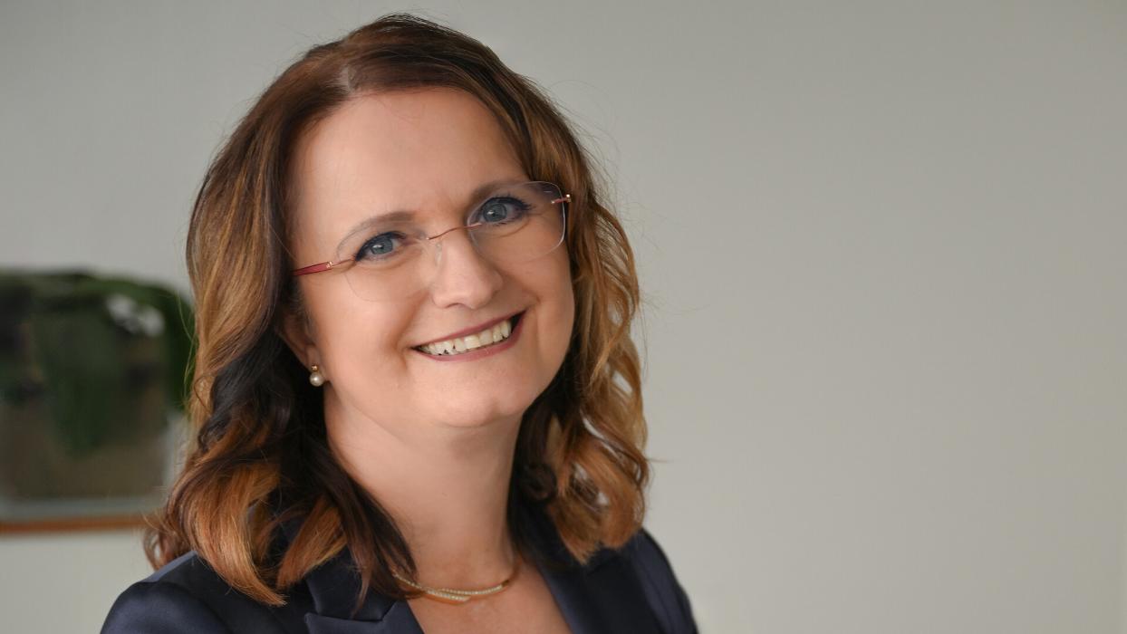 Mecklenburgische Versicherung Irina Weizel, Obertorstraße in Brackenheim