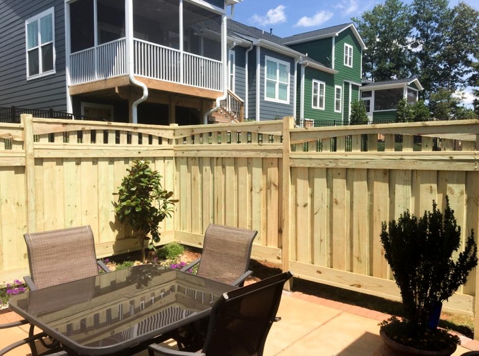 Top Rail Fence Pompano Beach - Pompano Beach, FL