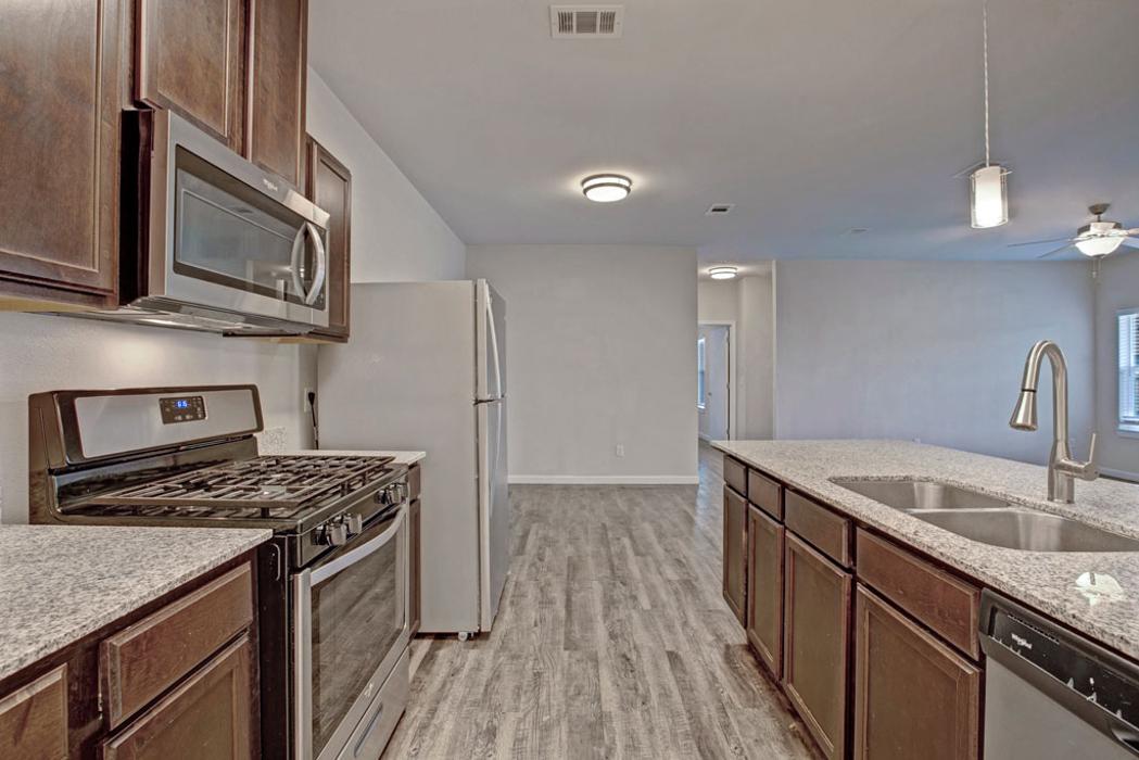 Colorado Creek Apartment Homes - Del Valle, TX