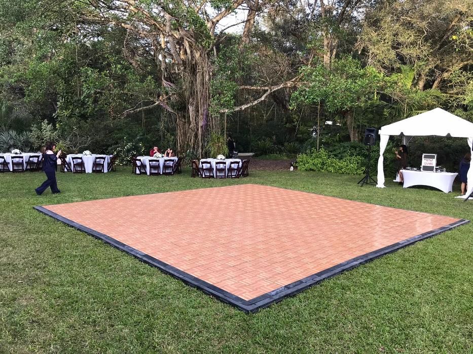 Nicky party rental - Miami, FL