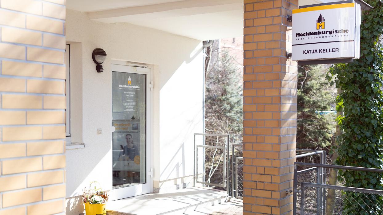Mecklenburgische Versicherung Katja Keller, Brückenplatz in Schmölln