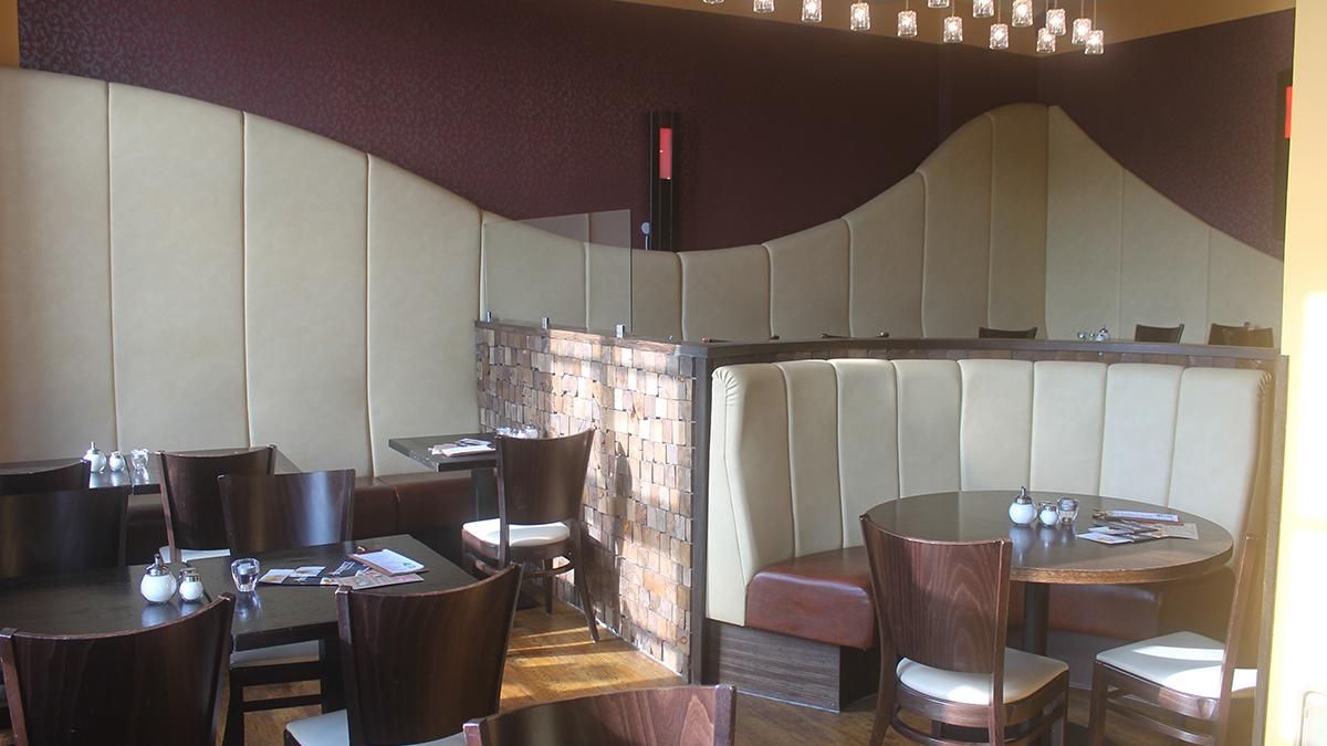 Burwitz Legendär Rostock, Neuer Markt in Rostock