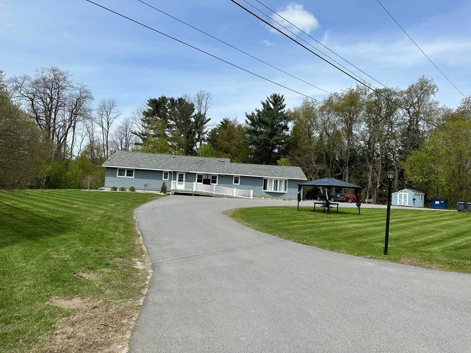 A & B Landscaping and Hardscaping, LLC - Gloversville, NY