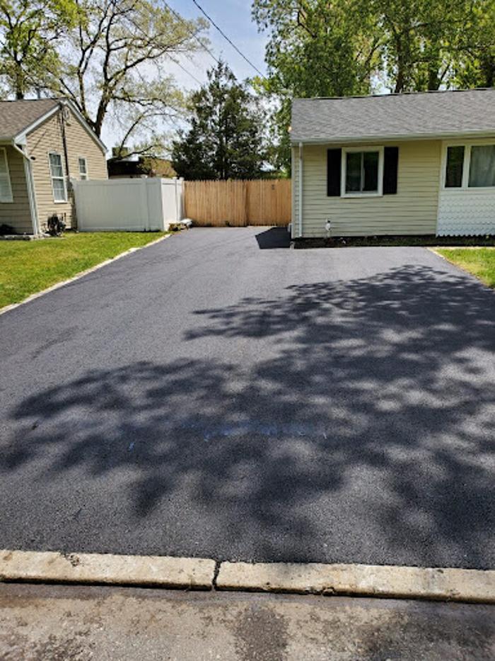 H&S Paving And Sealcoating - Swedesboro, NJ