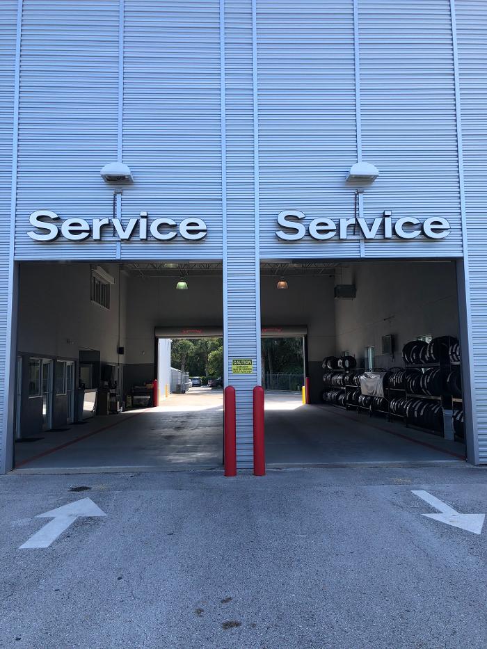 Jenkins Nissan of Homosassa Service Department Image