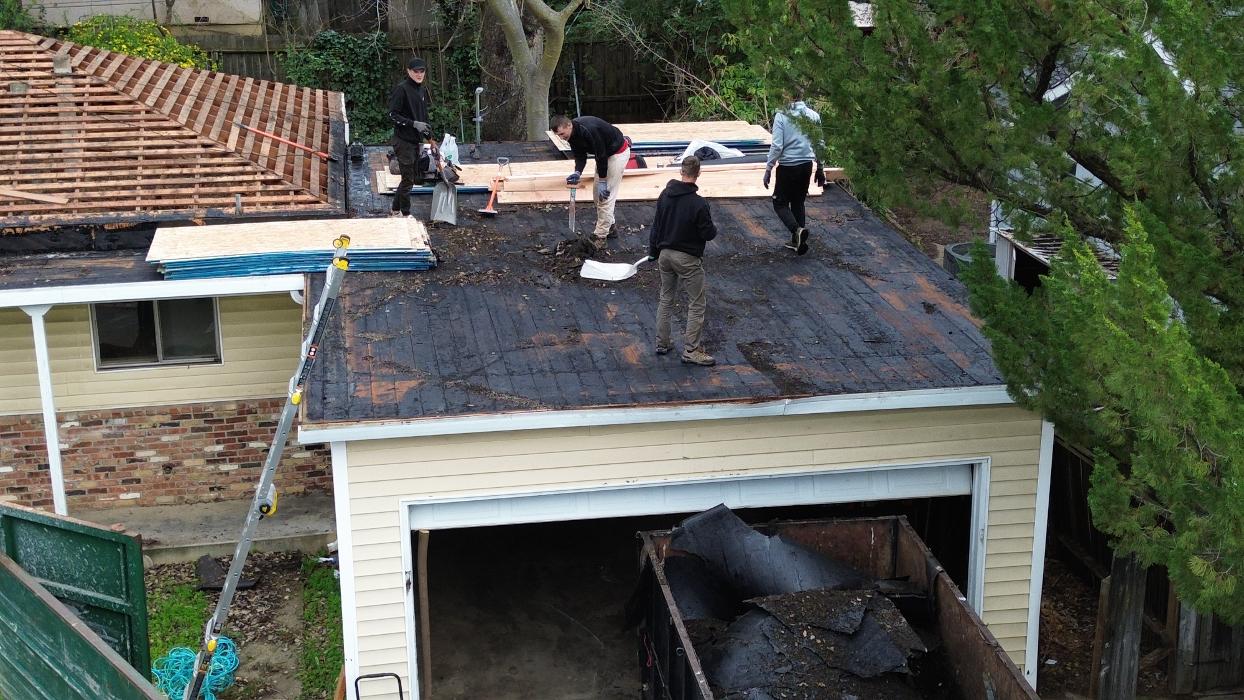 Spring Roofing Inc. Image