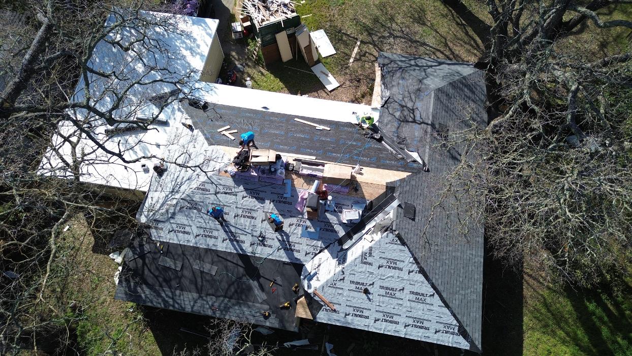 Spring Roofing Inc. Image