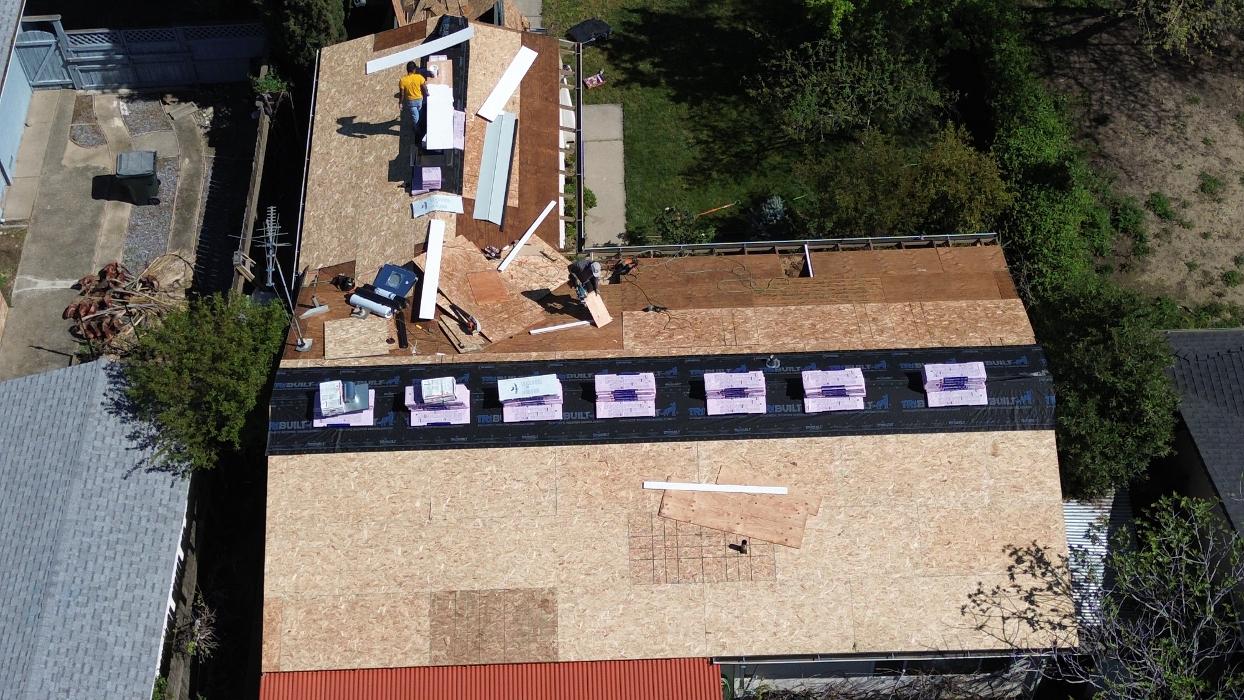 Spring Roofing Inc. Image