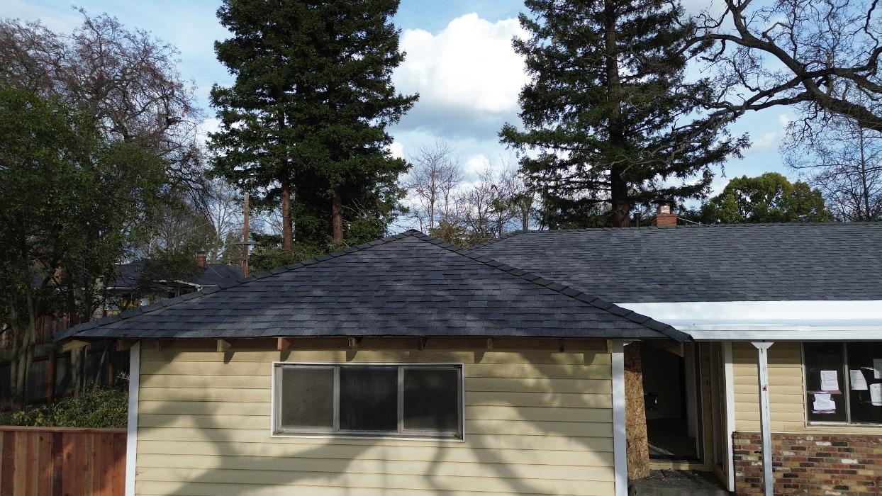 Spring Roofing Inc. Image
